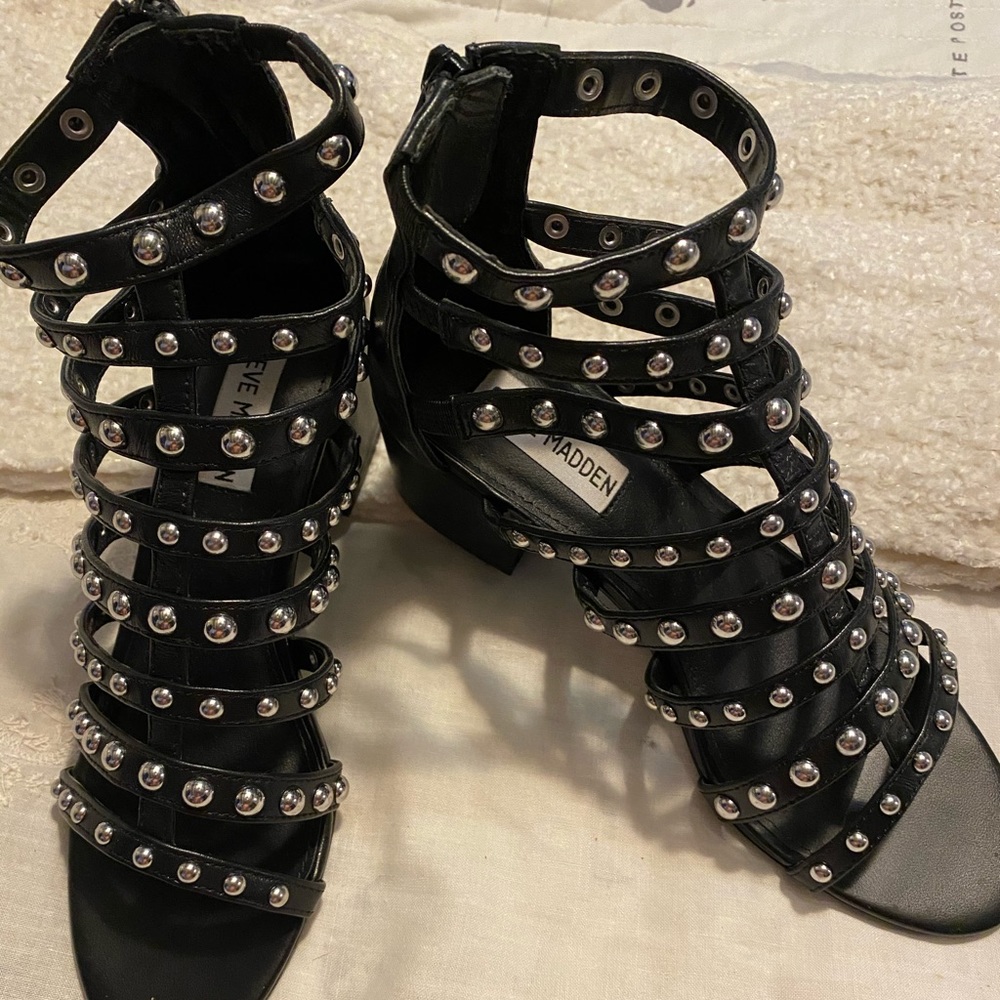 Steve Madden sandals